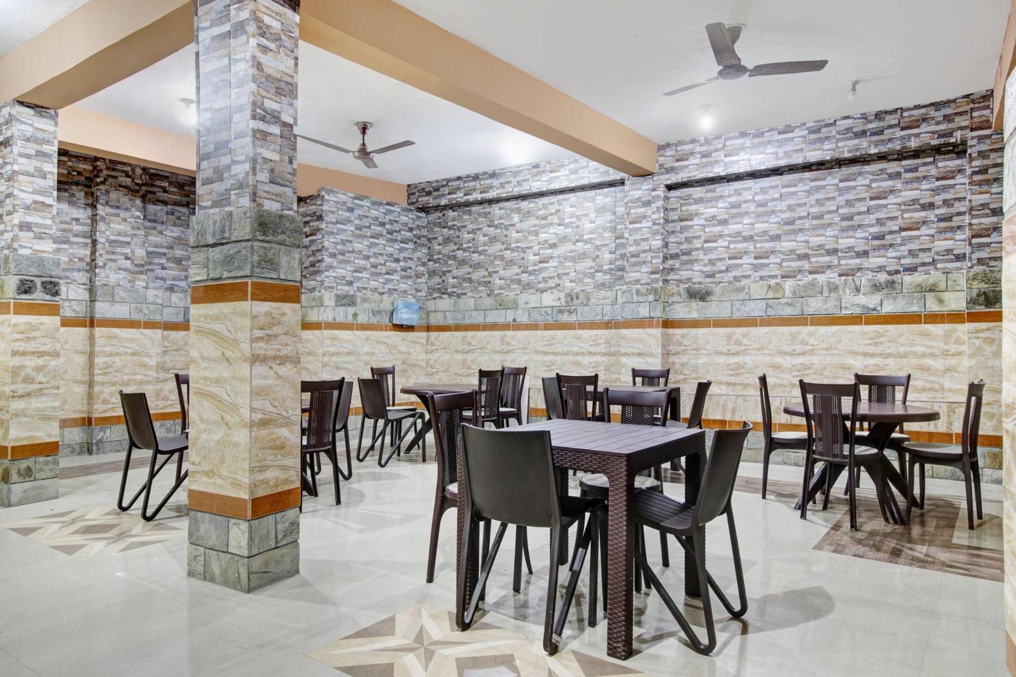 Super Collection O Rajbagh Formerly Lavender Srīnagar Exterior foto